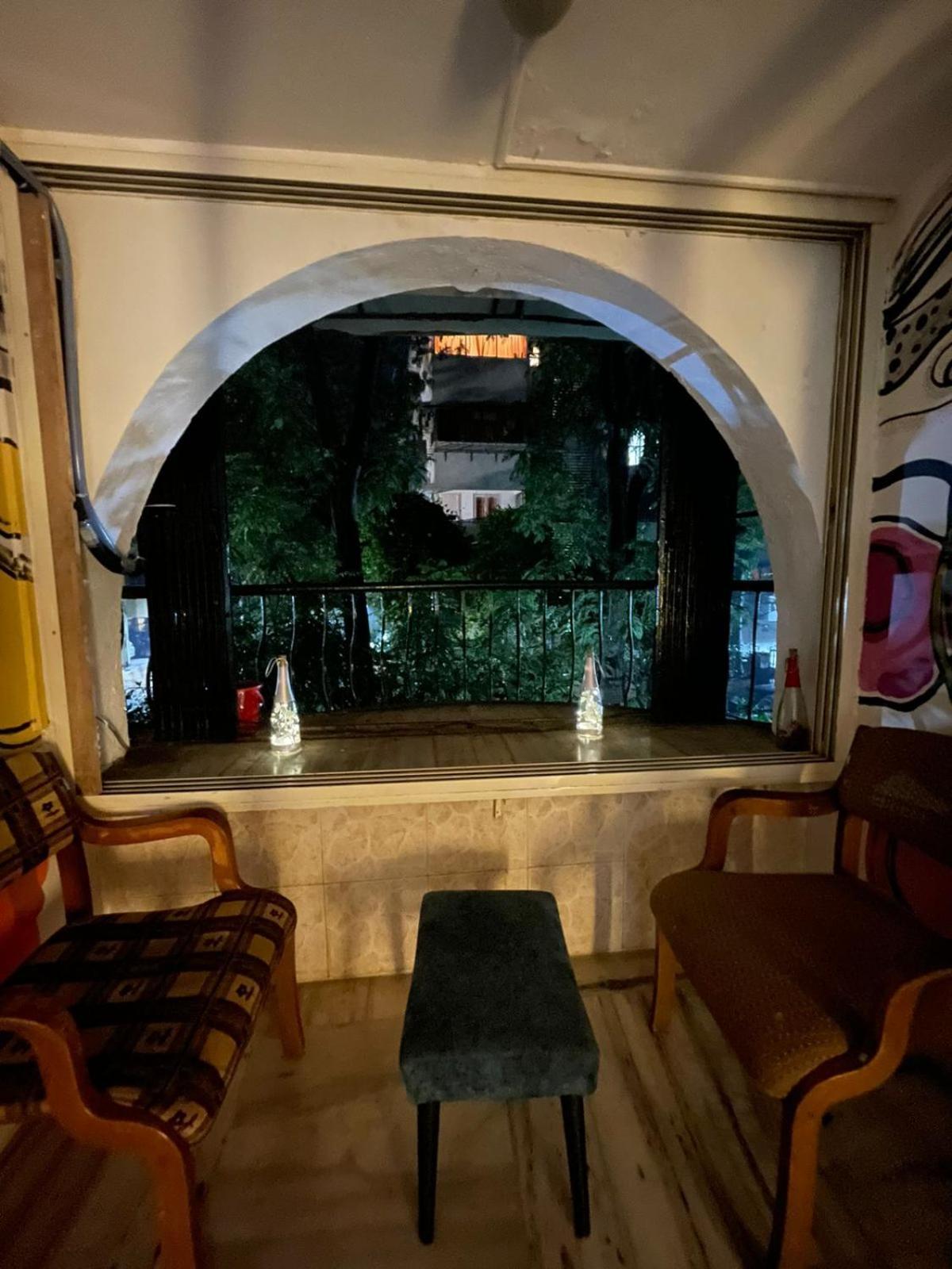 Krazy Solo Hostel Мумбаї Екстер'єр фото
